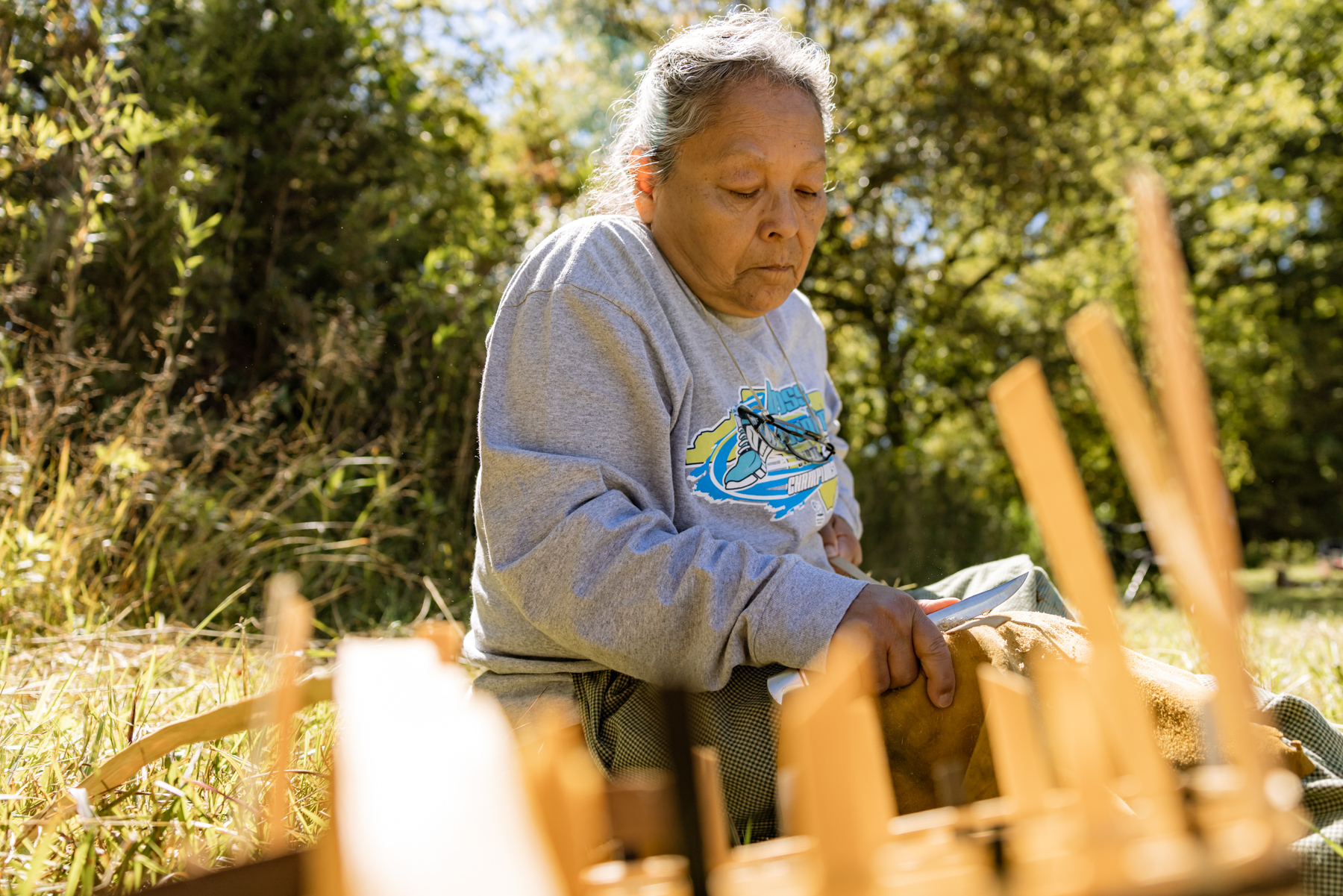 Wa-hni-lv-hi (Time) is relative, it took 100 years to make the Oak tree 1000 strokes to make the splints and 1 week to create a single basket. Betty is making 1 basket that carries traditions to the next generation. 