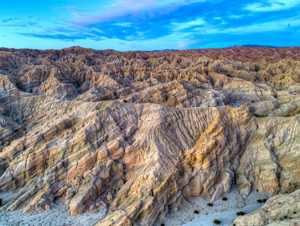 Craggy mountains in a desert landscape 