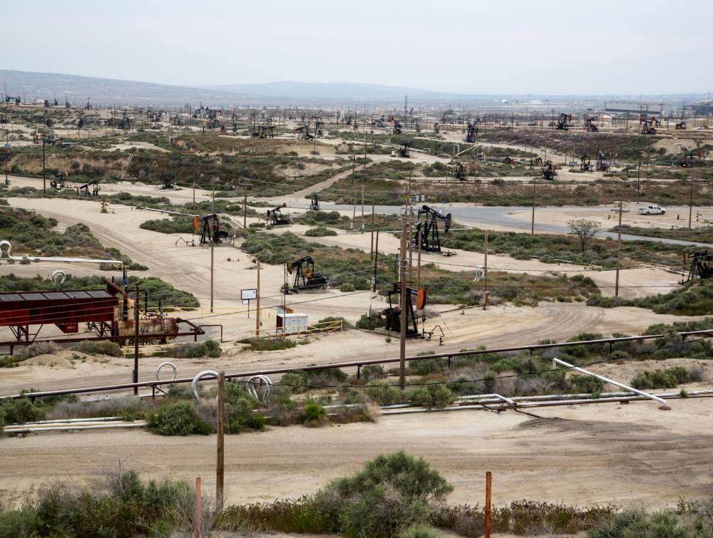 Oil and gas development in the San Joaquin Valley, California