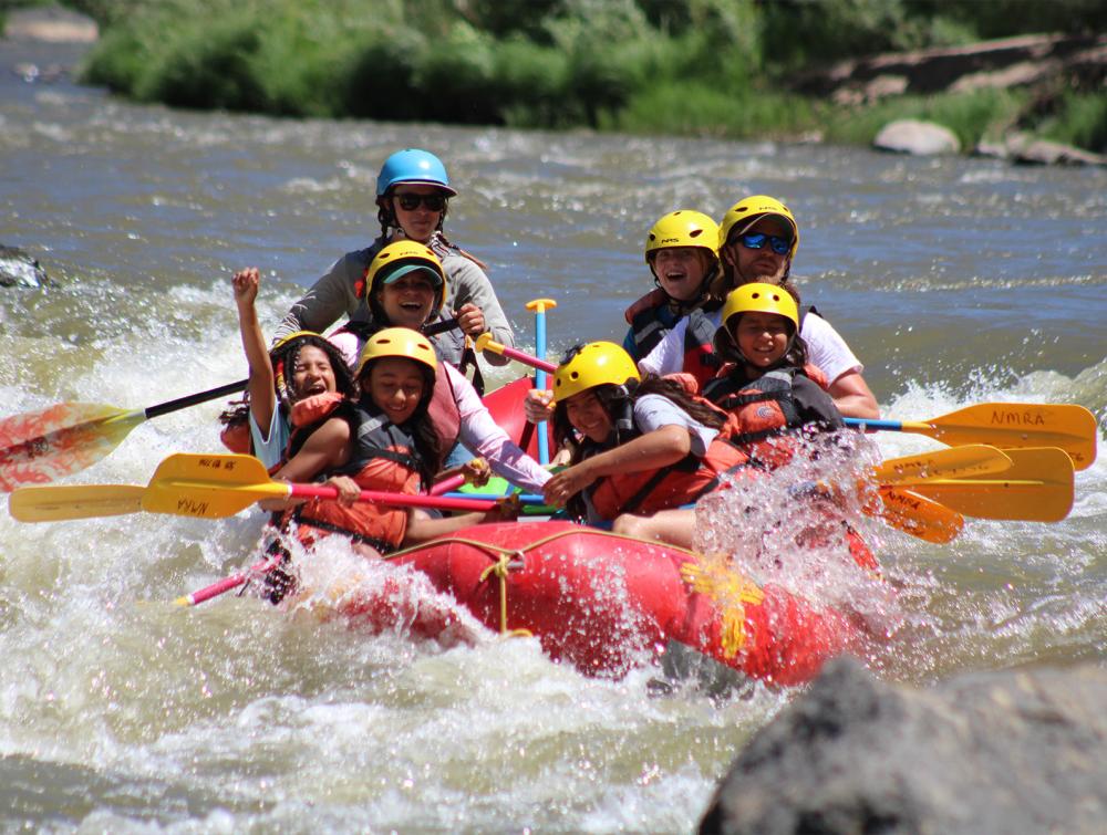 kids water rafting 