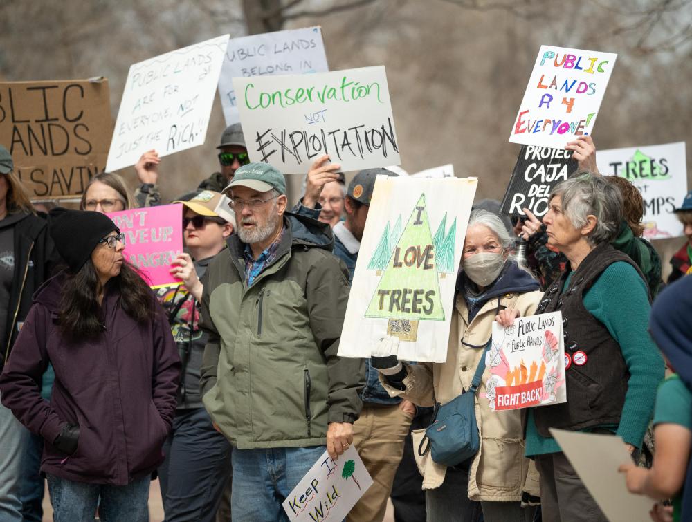 people rallying for public lands