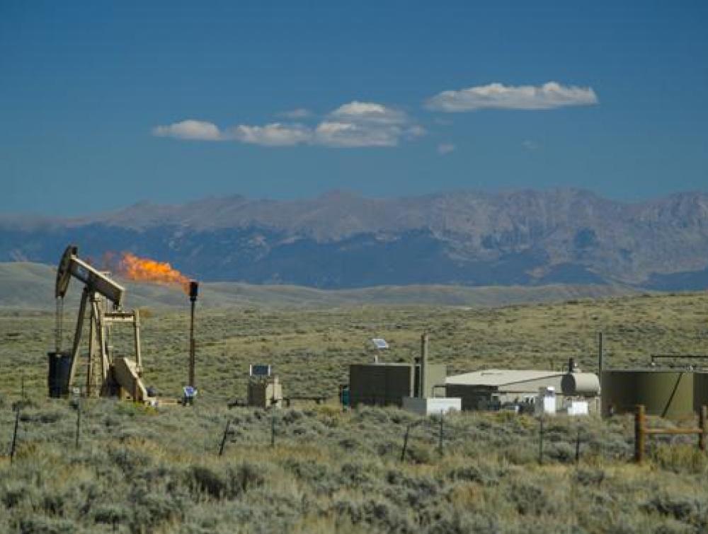 Oil and gas wells on public lands 