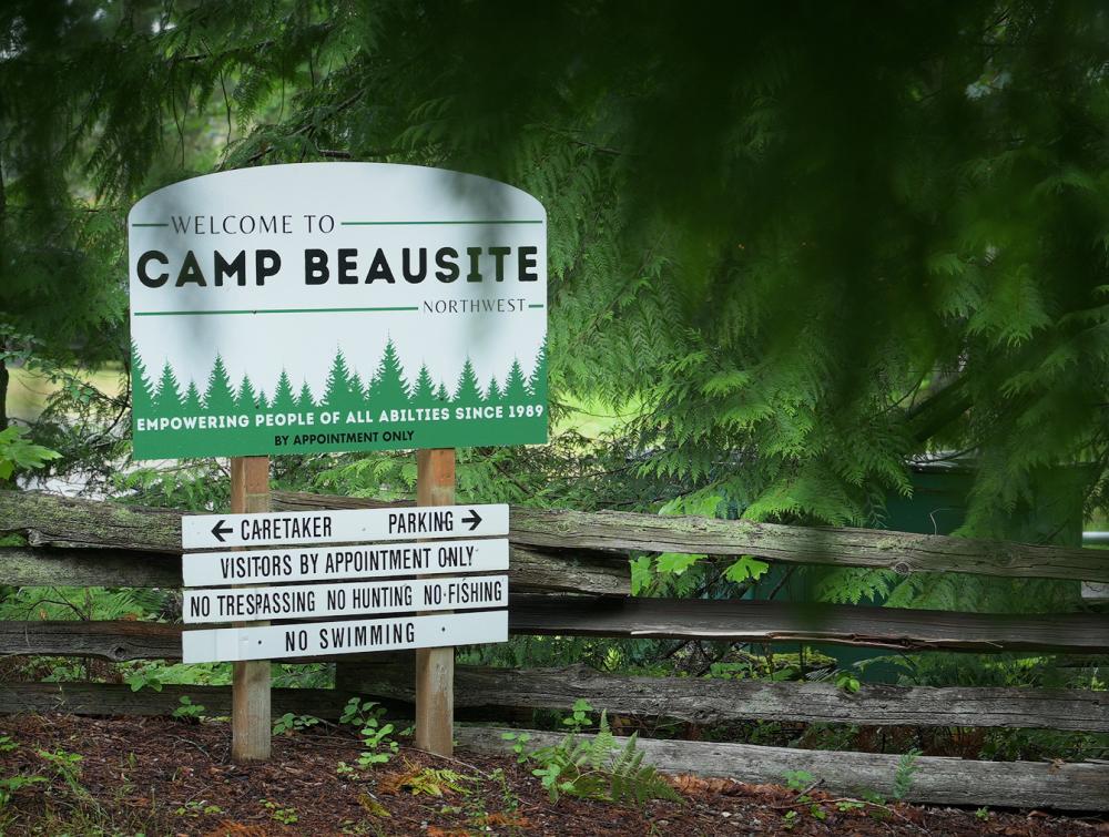 picture of camp beusite sign