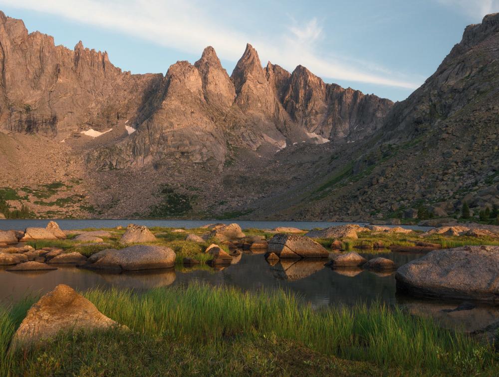 Mountains, lake and green grass in Bridger Wilderness, Wyoming