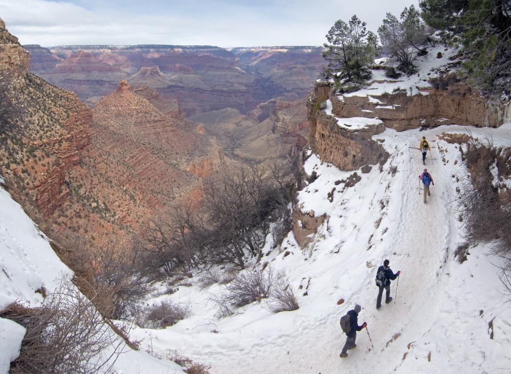 Winter hiking at the Grand Canyon, Bright Angel Trail