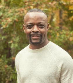 headshot of David Seabrook