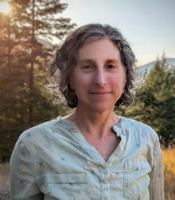 Kathy Zeller (headshot)