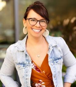 Keri Gilliland headshot