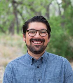 Marco De Leon headshot