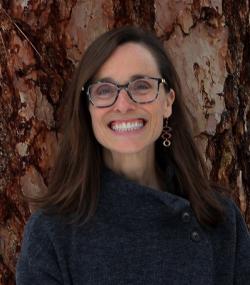 Ronni Flannery headshot