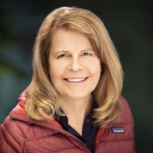 Elizabeth Williams headshot