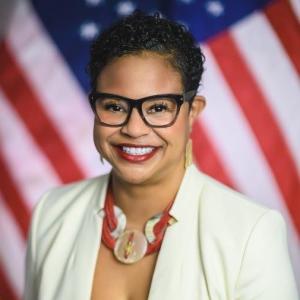 Tami B. Smith headshot