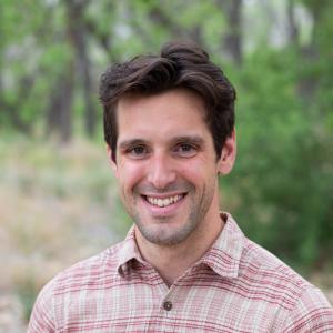 Taylor Luneau headshot