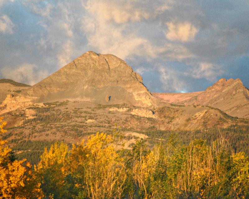 Image of Dancing Lady Mountain in the sun